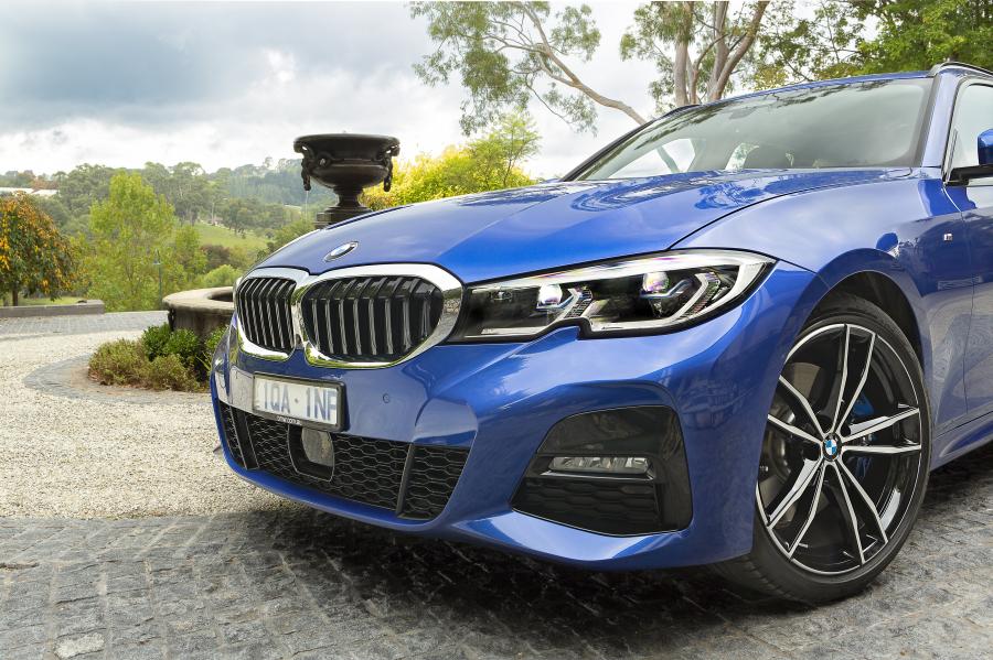 Детали экстерьера BMW 330i Touring M Sport (G21) 2020 года  (AU) (фото 16 из 22)